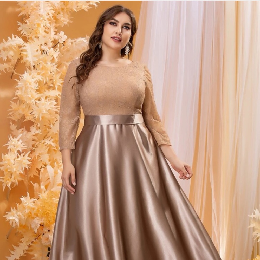 Plus Lace Satin Prom/Bridesmaid Dress
